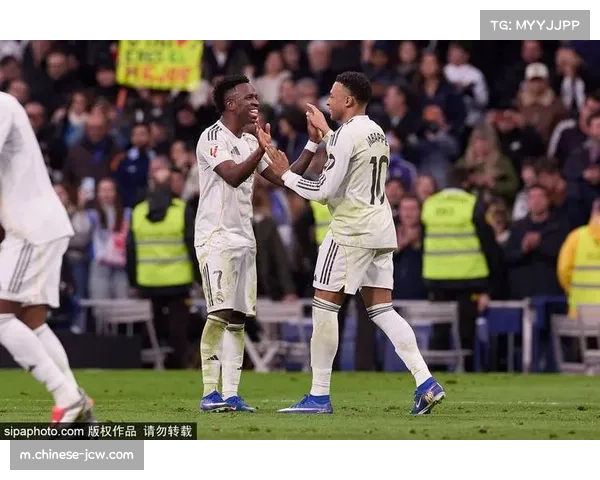 皇马2比1读秒绝杀巴列卡诺 姆巴佩点射助球队紧追巴萨